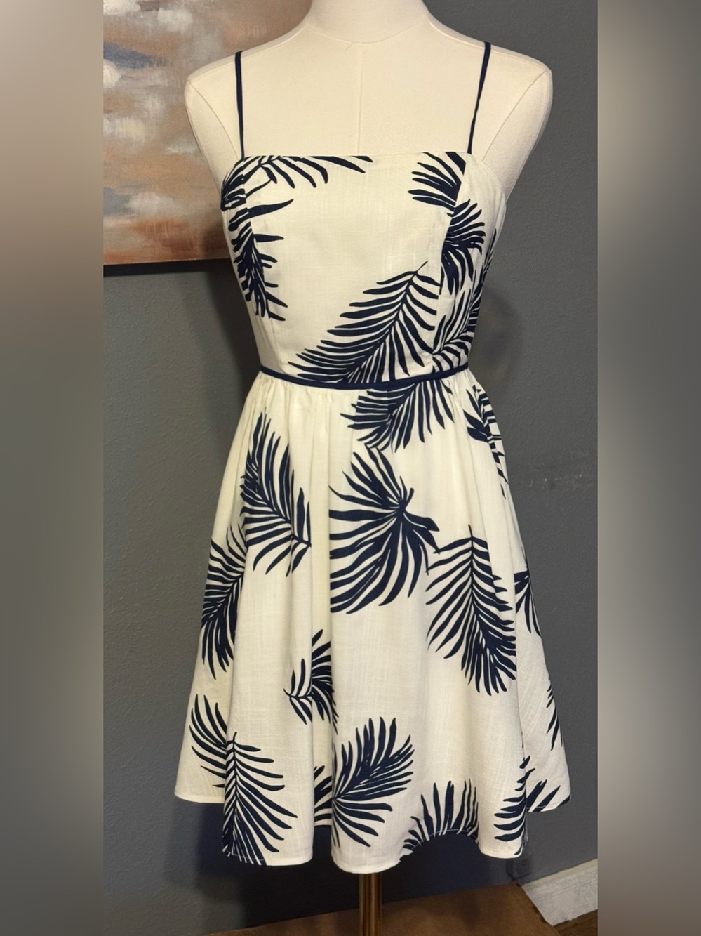 NWT Aakaa White Palm Open Back Mini Dress 100% Rayon Size S